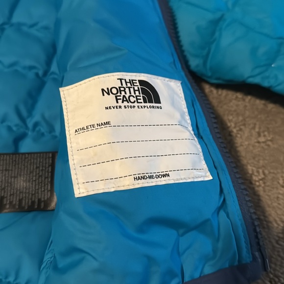 North face toddler coat - Picture 3 of 4